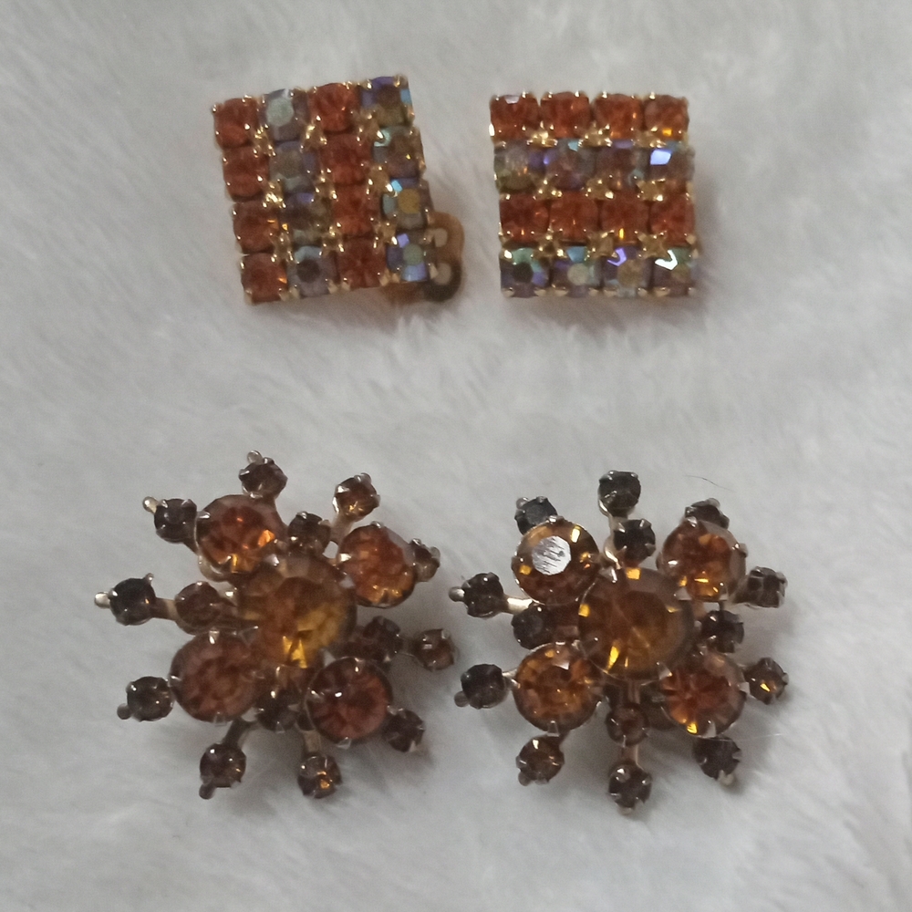 Elegant Orange and Gold Women's Earrings Set